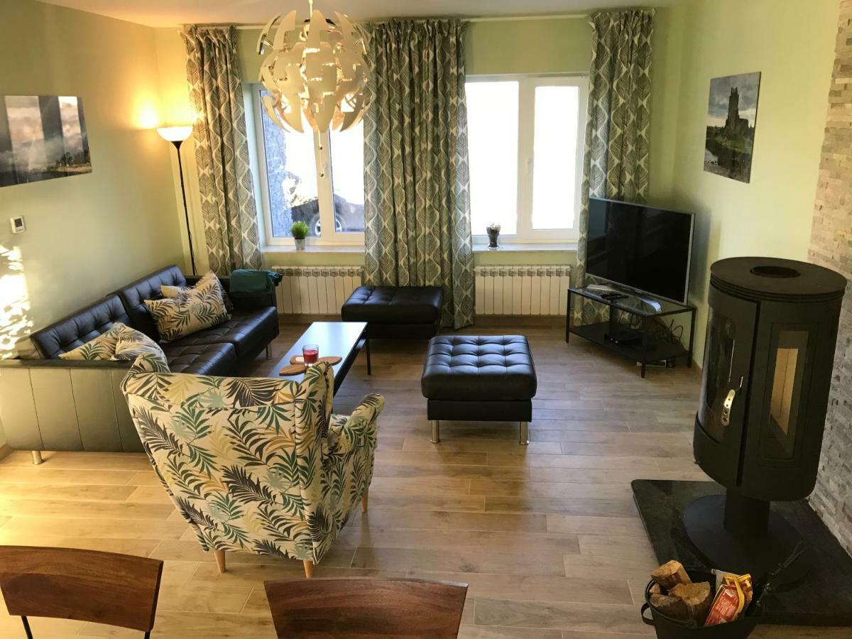 Atlantic Retreat Lodge Kinvara Ngoại thất bức ảnh