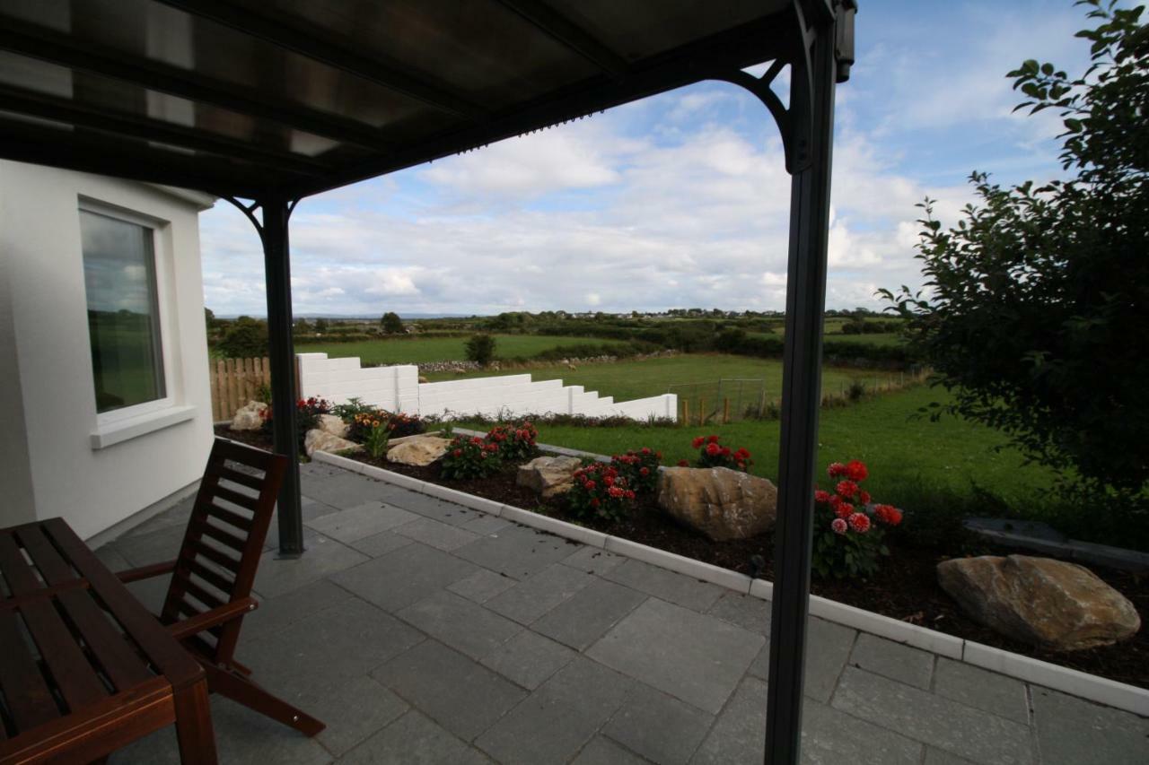 Atlantic Retreat Lodge Kinvara Ngoại thất bức ảnh
